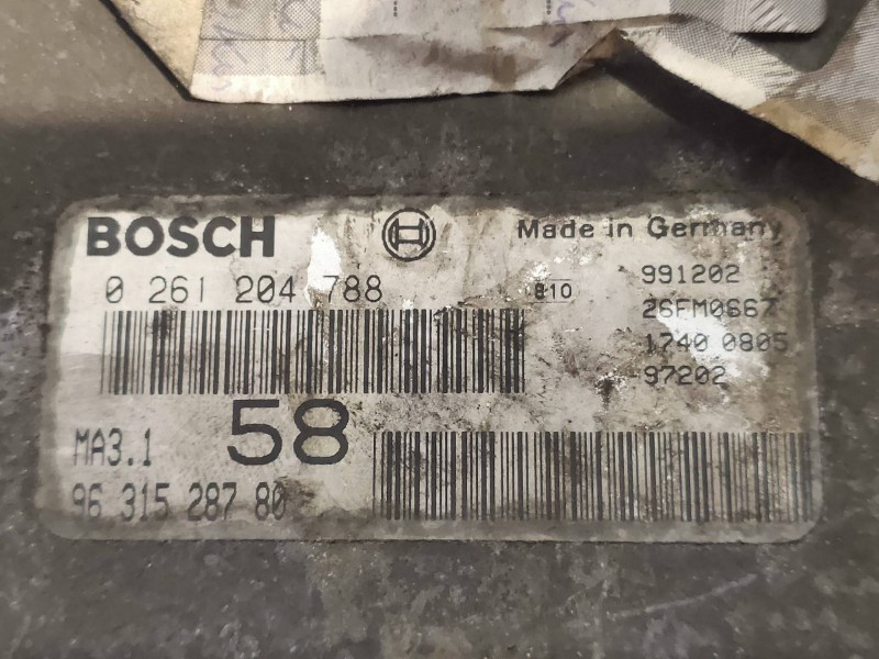 Recambio de centralita motor uce para peugeot 106 (s2) kid referencia OEM IAM 0261204788 9631528780 58 BOSCH