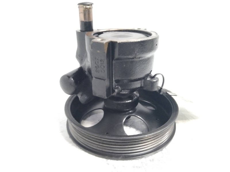 Recambio de bomba direccion para opel tigra 1.4 16v referencia OEM IAM   
