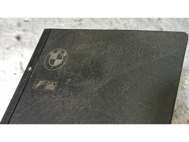 Recambio de potenciometro pedal para land rover range rover (lm) td6 se referencia OEM IAM 676693001  