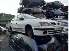 renault megane i berlina hatchback (ba0) del año 1995