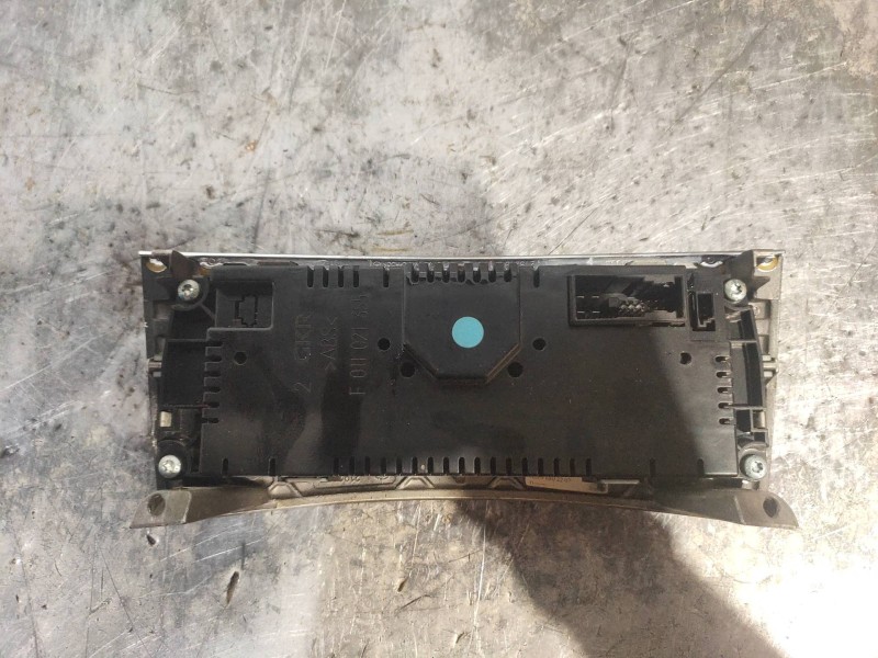 Recambio de mando calefaccion / aire acondicionado para mercedes clase clk (w209) coupe 320 cdi (209.320) referencia OEM IAM A20