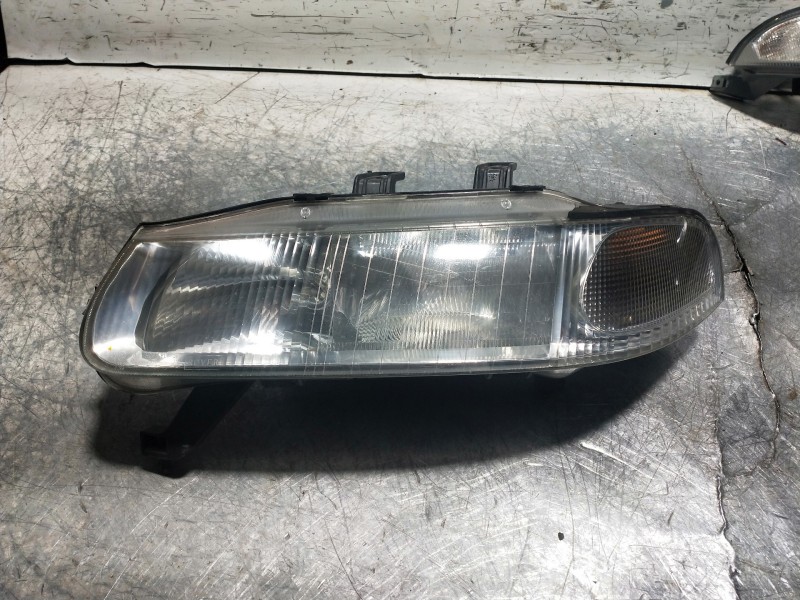 Recambio de faro izquierdo para mg rover serie 400 (rt) 2.0 16v cat referencia OEM IAM 63398  