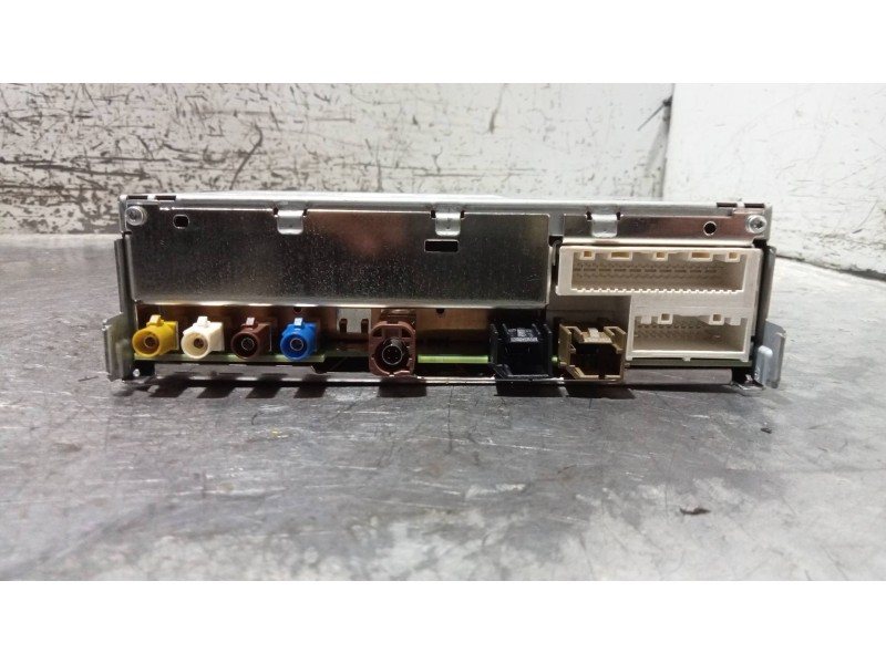 Recambio de sistema audio / radio cd para renault megane iv berlina 5p limited + referencia OEM IAM 259156335R 283C32219R 751375