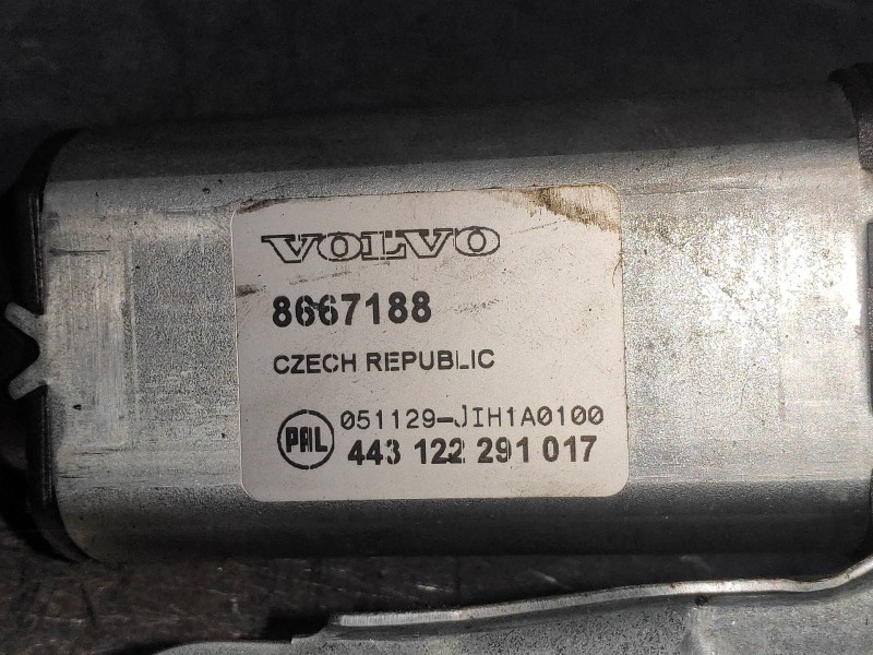 Recambio de motor limpia trasero para volvo xc70 d5 awd ocean race referencia OEM IAM 8667188 443122291017 