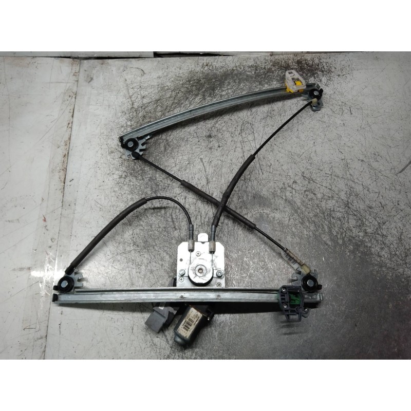 Recambio de elevalunas delantero derecho para citroen xsara coupe 2.0 hdi vts (66kw) referencia OEM IAM 400595T 01 3P SECUENC