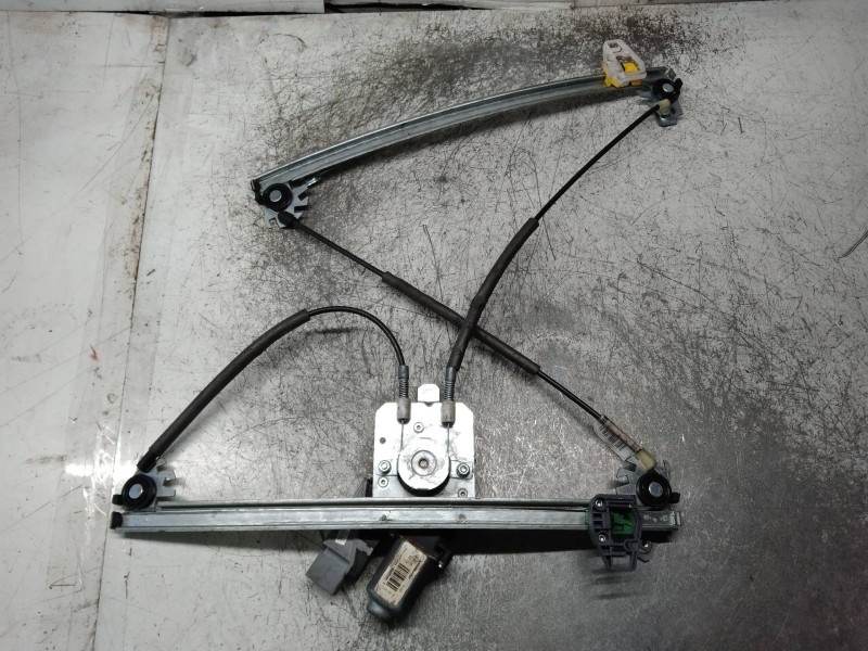 Recambio de elevalunas delantero derecho para citroen xsara coupe 2.0 hdi vts (66kw) referencia OEM IAM 400595T 01 3P SECUENC