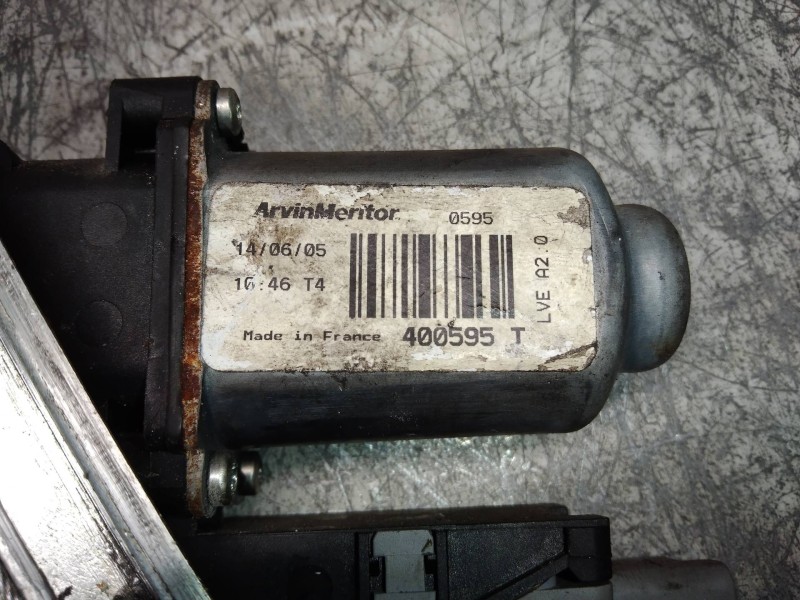 Recambio de elevalunas delantero derecho para citroen xsara coupe 2.0 hdi vts (66kw) referencia OEM IAM 400595T 01 3P SECUENC