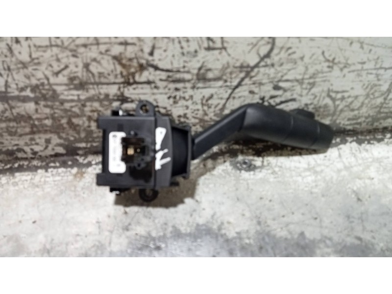 Recambio de mando luces para land rover range rover (lm) td6 se referencia OEM IAM 69017750  