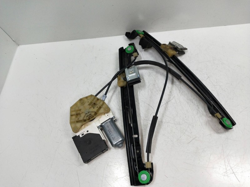 Recambio de elevalunas delantero derecho para seat leon (1p1) fr referencia OEM IAM 5P0837402A 1T0959702A 5P