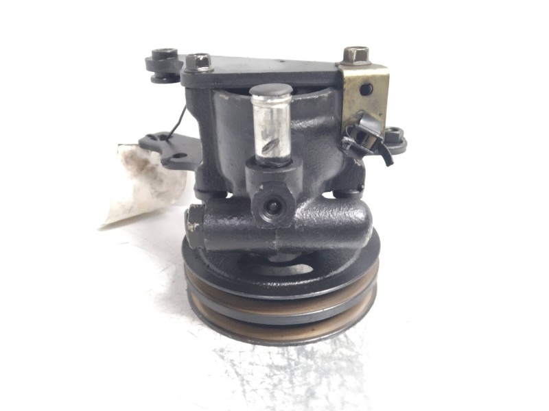 Recambio de bomba direccion para opel vectra b berlina 1.7 turbodiesel (17 dt / lu8) referencia OEM IAM   