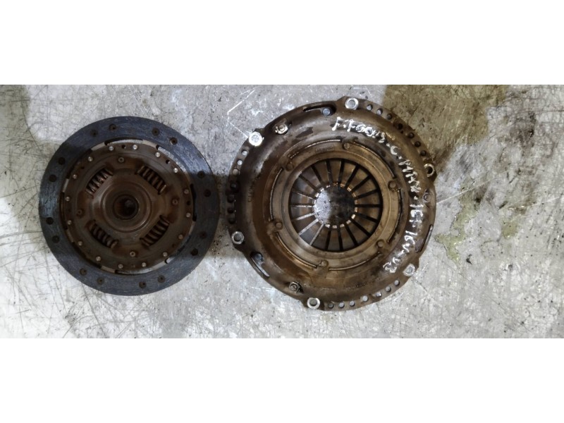 Recambio de kit embrague para ford focus c-max (cap) ambiente (d) referencia OEM IAM   