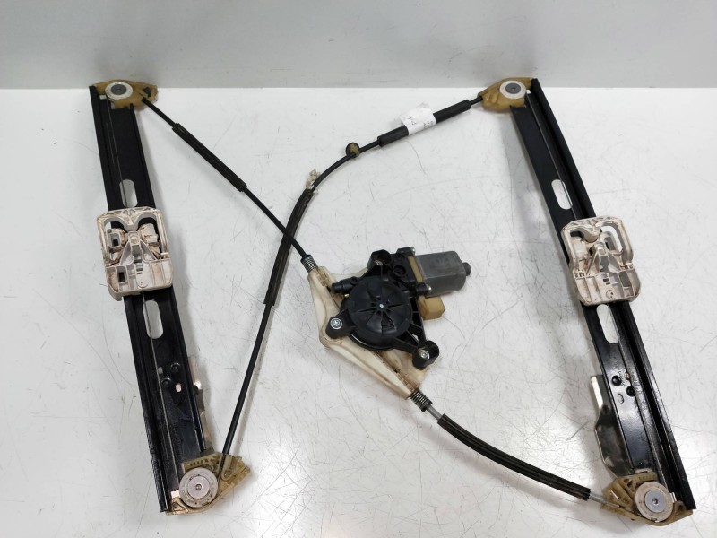 Recambio de elevalunas delantero derecho para seat leon (5f1) style referencia OEM IAM 5Q0959802B  5P