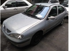 renault megane i fase 2 berlina (ba0) del año 2001