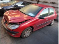 peugeot 206 berlina del año 2000