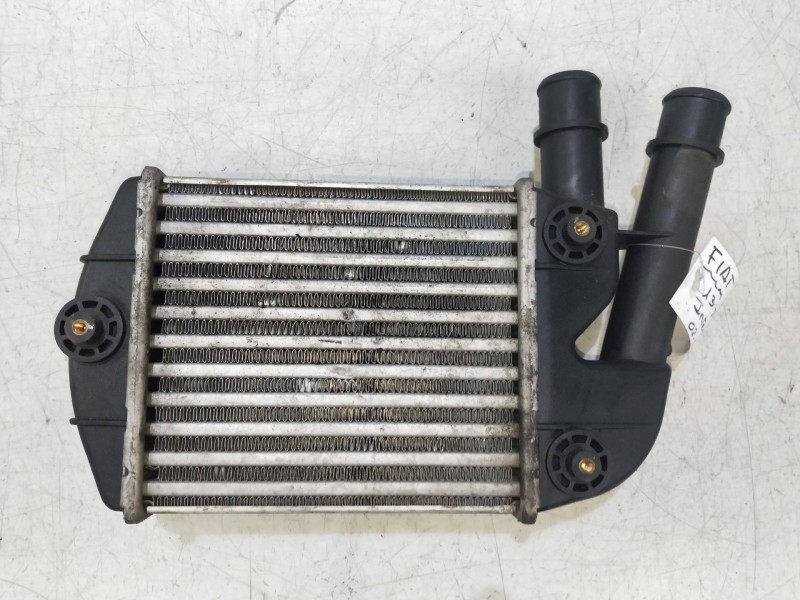 Recambio de intercooler para fiat panda (169) 1.3 16v jtd dynamic referencia OEM IAM 3200219   Recambio de intercooler para fiat panda (169) 1.3 16v jtd dynamic referencia OEM IAM 3200219