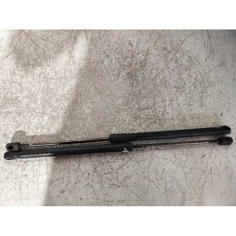 Recambio de amortiguadores maletero / porton para kia pro_cee´d drive referencia OEM IAM 817701H310 6332XA 