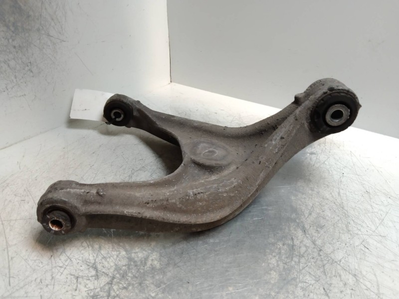 Recambio de brazo suspension inferior trasero derecho para citroen c6 2.7 v6 hdi fap cat (uhz / dt17ted4) referencia OEM IAM   