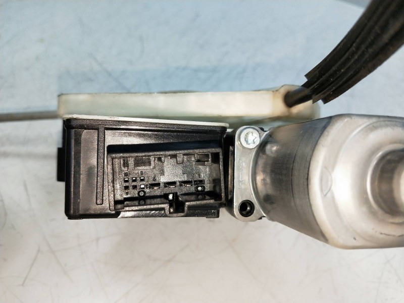 Recambio de elevalunas trasero izquierdo para seat leon (5f1) 1.6 tdi referencia OEM IAM 5Q0959811A  5P