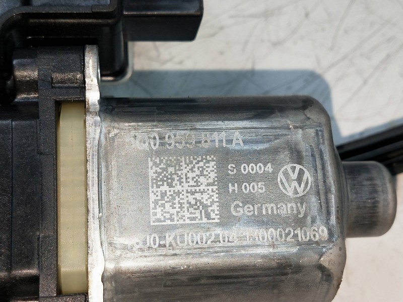 Recambio de elevalunas trasero izquierdo para seat leon (5f1) 1.6 tdi referencia OEM IAM 5Q0959811A  5P