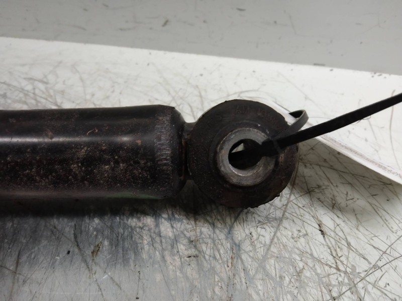 Recambio de amortiguador trasero para lancia delta (181) 1.4 turbo cat referencia OEM IAM   