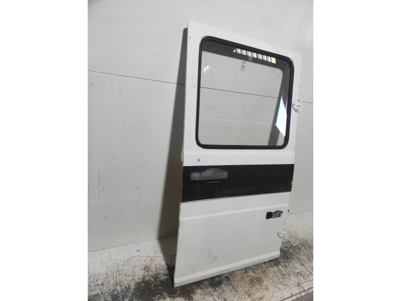 Recambio de puerta trasera derecha para iveco daily caja cerrada (1989 =>) 30-8 caja cerrada referencia OEM IAM   
