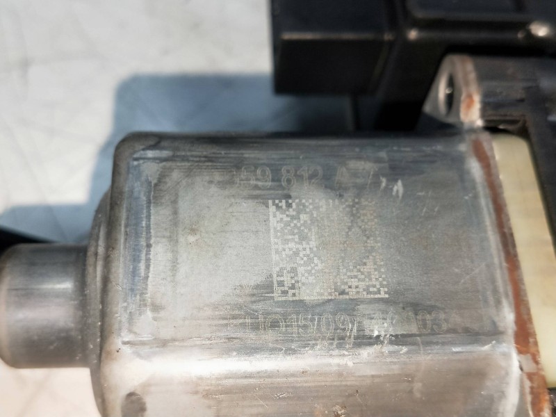 Recambio de elevalunas trasero derecho para seat leon (5f1) referencia OEM IAM 5Q0959812A  5P