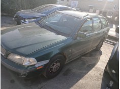 volvo v40 familiar del año 1998