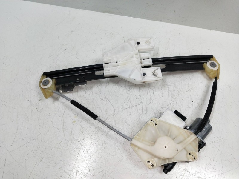 Recambio de elevalunas trasero derecho para seat leon (5f1) style referencia OEM IAM 5Q0959812A  5P