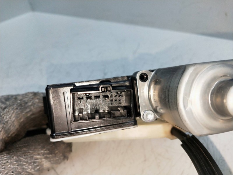 Recambio de elevalunas trasero derecho para seat leon (5f1) style referencia OEM IAM 5Q0959812A  5P