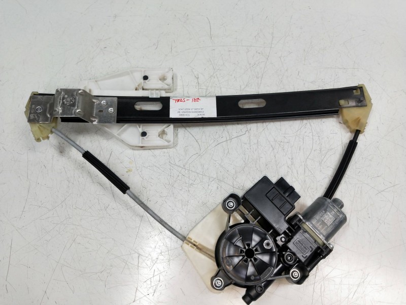 Recambio de elevalunas trasero izquierdo para seat leon (5f1) style referencia OEM IAM 5Q0959811A  5P