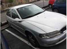 opel vectra b berlina del año 2002