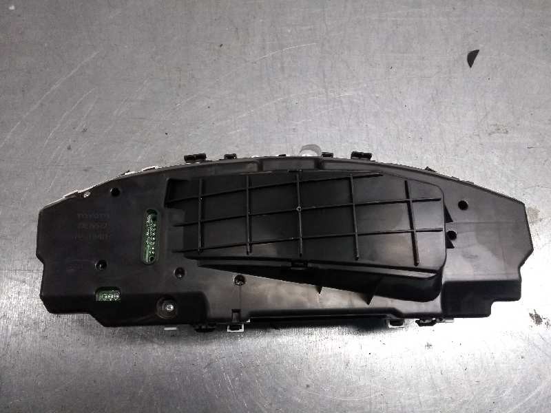 Recambio de cuadro instrumentos para toyota yaris 1.4 turbodiesel cat referencia OEM IAM 838000D691 MB457303930 