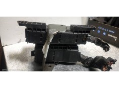 Recambio de caja reles / fusibles para nissan terrano/terrano.ii (r20) s (5-ptas.) referencia OEM IAM 71543024   2