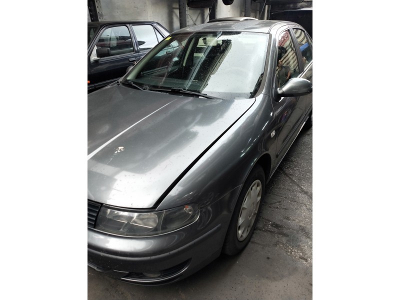 seat toledo (1m2) del año 2003