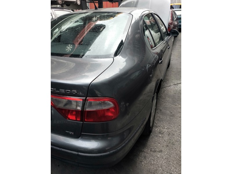 seat toledo (1m2) del año 2003