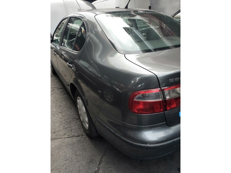 seat toledo (1m2) del año 2003