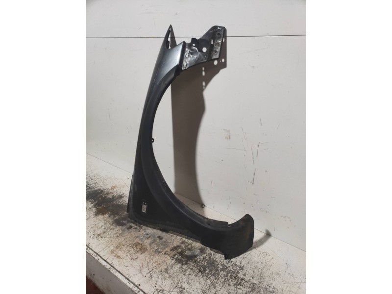 Recambio de aleta delantera derecha para volvo xc70 d5 awd ocean race referencia OEM IAM   