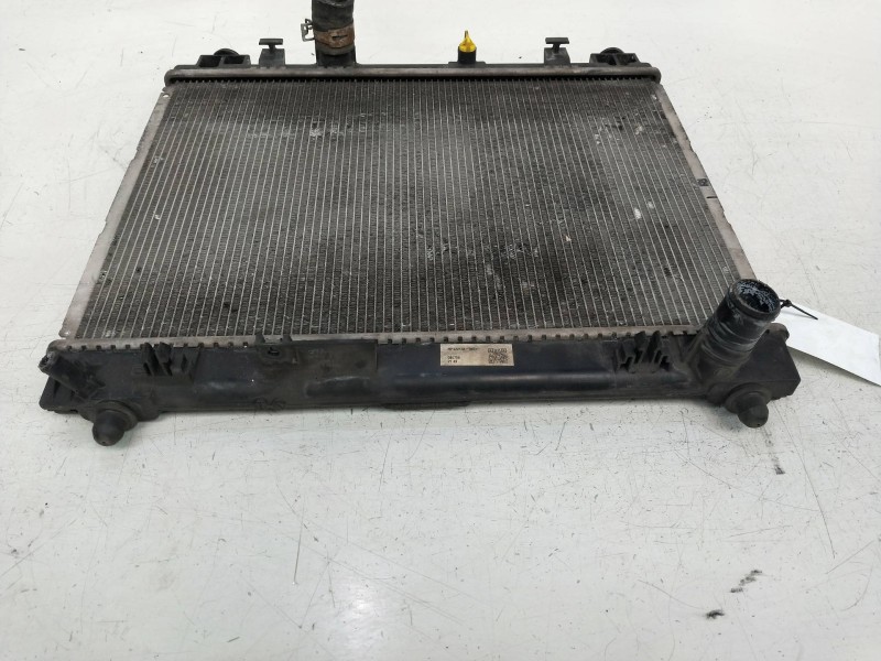 Recambio de radiador agua para toyota yaris 1.4 turbodiesel cat referencia OEM IAM   