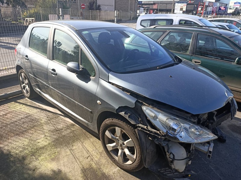 peugeot 307 berlina (s2) del año 2006
