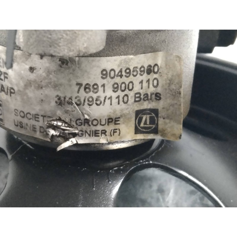 Recambio de bomba direccion para opel vectra b berlina 1.8 16v cat referencia OEM IAM 7691900110 90495960 