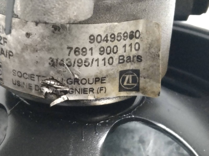 Recambio de bomba direccion para opel vectra b berlina 1.8 16v cat referencia OEM IAM 7691900110 90495960 