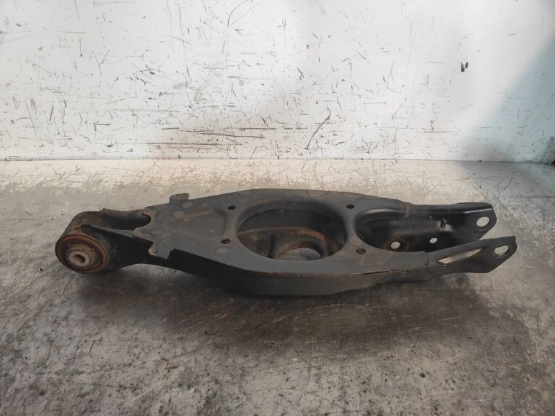 Recambio de brazo suspension inferior trasero derecho para mercedes clase clk (w209) coupe 320 cdi (209.320) referencia OEM IAM 