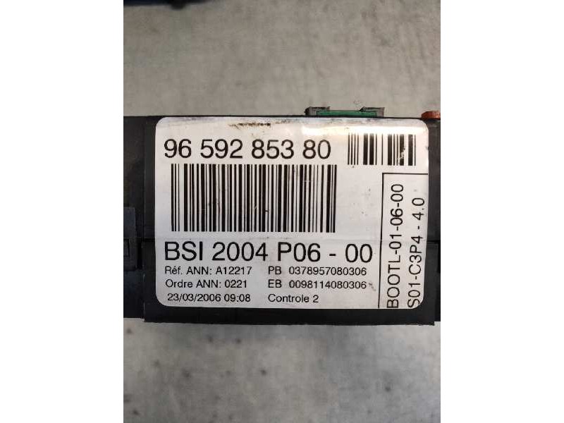 Recambio de caja reles / fusibles para peugeot 207 xs referencia OEM IAM 9659285380 P06 