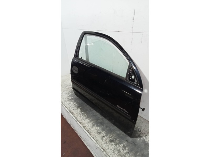 Recambio de puerta delantera derecha para opel corsa c edition referencia OEM IAM   3P