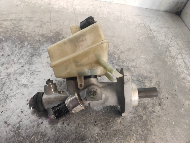 Recambio de bomba freno para mercedes clase clk (w209) coupe 320 cdi (209.320) referencia OEM IAM   