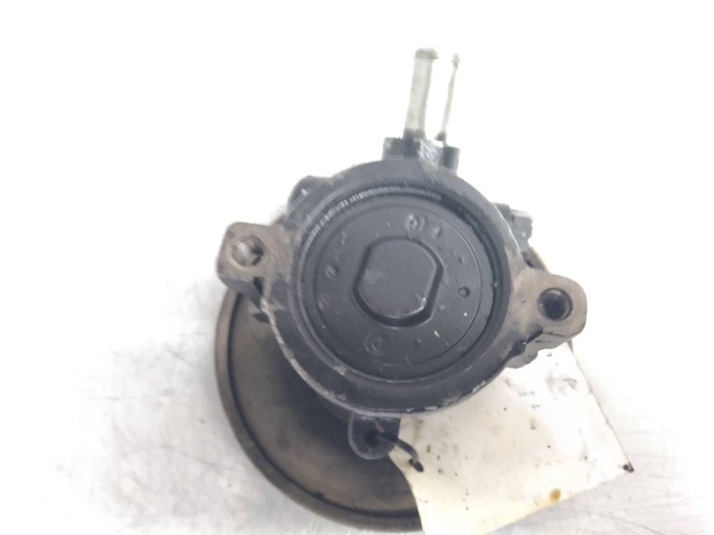 Recambio de bomba direccion para peugeot 205 berlina referencia OEM IAM    Recambio de bomba direccion para peugeot 205 berlina referencia OEM IAM