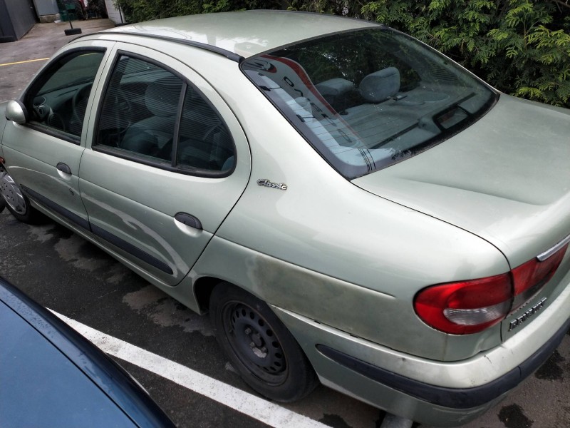 renault megane i fase 2 classic (la..) del año 2000