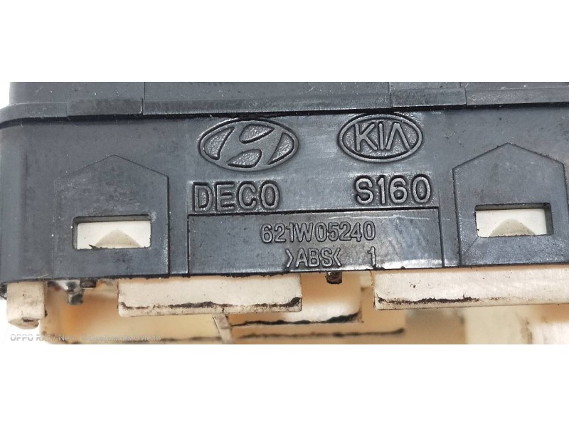 Recambio de mando elevalunas delantero izquierdo para kia picanto 1.1 ex referencia OEM IAM 621W05240  