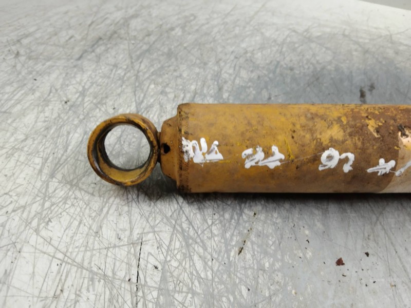 Recambio de amortiguador trasero para lada niva ( 2121 / 21213 / 21214 / 21215 ) basis referencia OEM IAM   