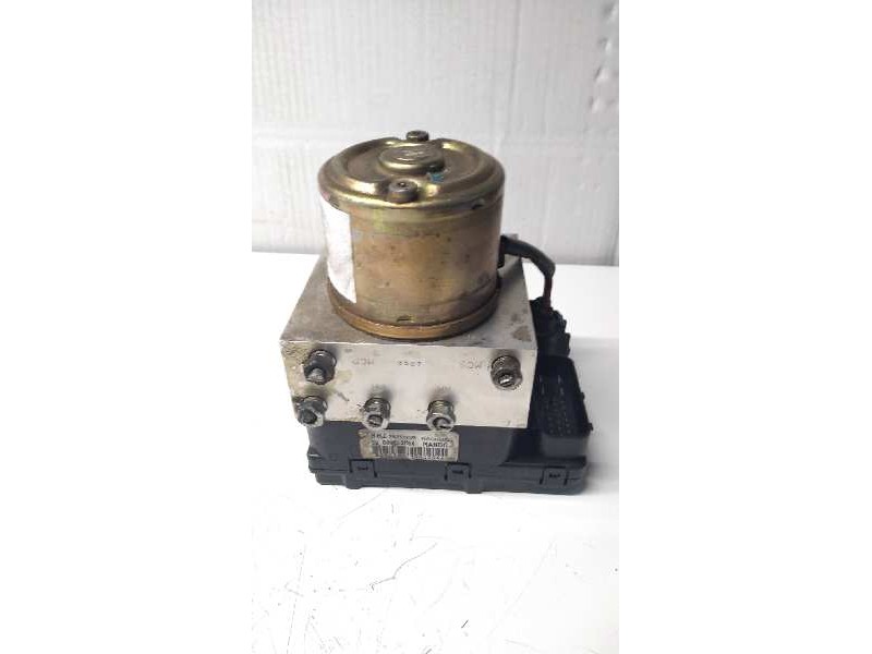 Recambio de abs para mitsubishi galloper (hyundai) 2.5 turbodiesel referencia OEM IAM 9667A009800110 X2T32275M 8423  Recambio de abs para mitsubishi galloper (hyundai) 2.5 turbodiesel referencia OEM IAM 9667A009800110 X2T32275M 8423